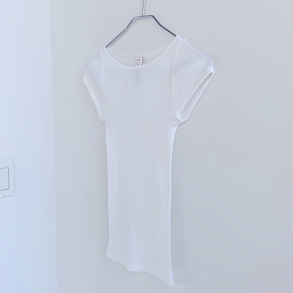 Banana Republic Heavyweight Ribbed Cap Sleeve Tee - Picture 9 of 11